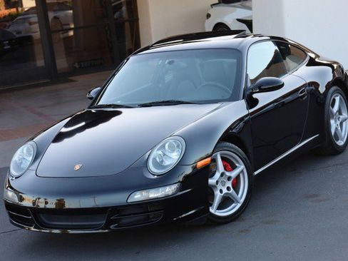 Used 2007 Porsche 911 Carrera RWD image 1