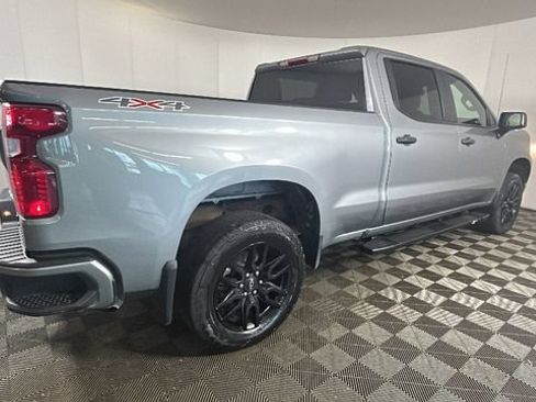 Used 2024 Chevrolet Silverado 1500 Custom AWD/4WD image 2