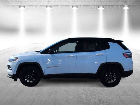 Used 2022 Jeep Compass Altitude image 5