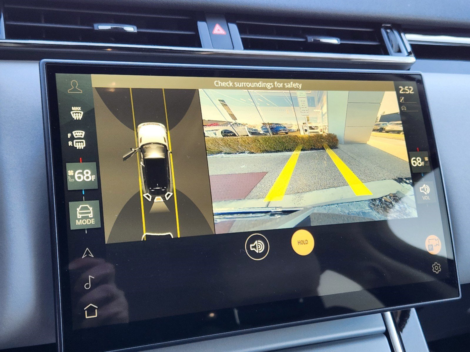Certified 2025 Land Rover Range Rover Velar S AWD/4WD image 20