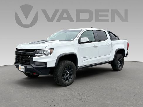 Used 2021 Chevrolet Colorado ZR2 w/ ZR2 Dusk Special Edition image 26