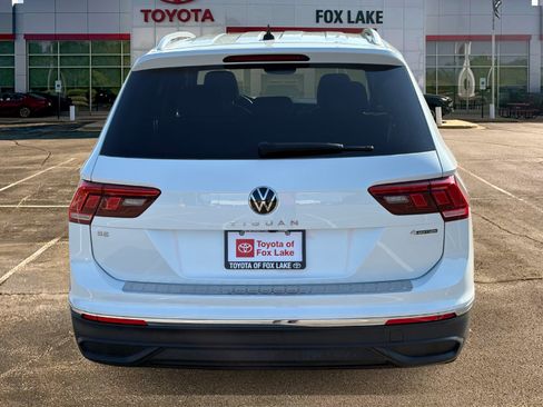 Used 2023 Volkswagen Tiguan SE AWD/4WD image 4
