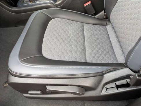 Used 2021 Chevrolet Colorado Z71 w/ Safety Package image 11