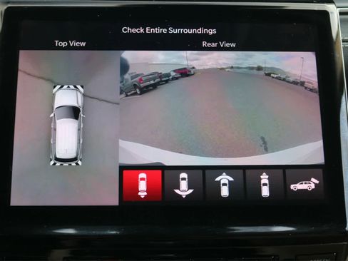 Used 2021 Jeep Grand Cherokee L Limited w/ Luxury Tech Group II image 17