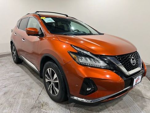 Used 2019 Nissan Murano SV w/ Premium Package image 2