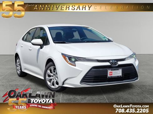 Certified 2023 Toyota Corolla LE FWD image 1