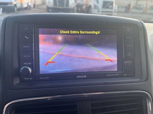 Used 2018 Dodge Grand Caravan GT image 10