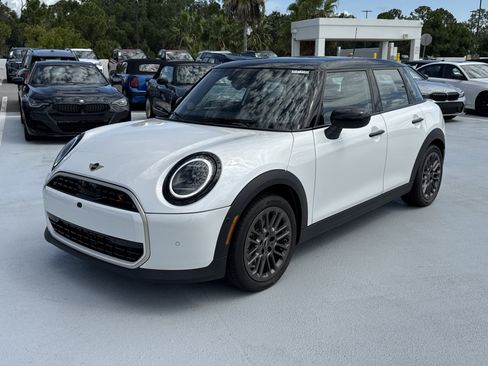 New 2026 MINI Cooper S FWD image 3