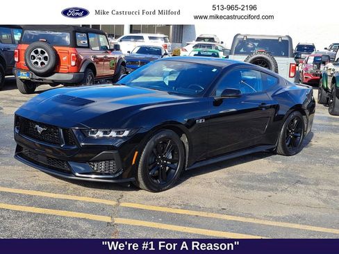 Certified 2024 Ford Mustang GT image 1