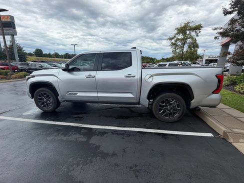 Used 2026 Toyota Tundra Platinum AWD/4WD image 11