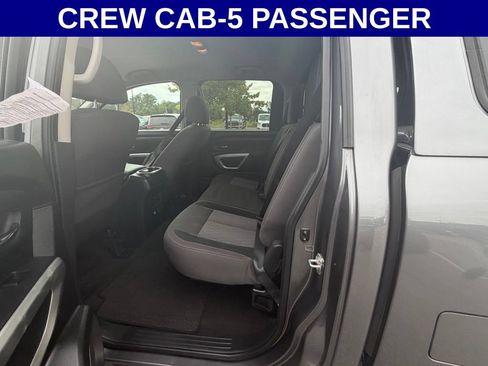 Used 2021 Nissan Titan SV w/ SV Convenience Package RWD image 15