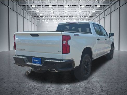 Used 2021 Chevrolet Silverado 1500 LT Trail Boss w/ Bed Protection Package AWD/4WD image 6