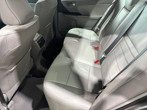 Used 2015 Toyota Camry XLE image 22