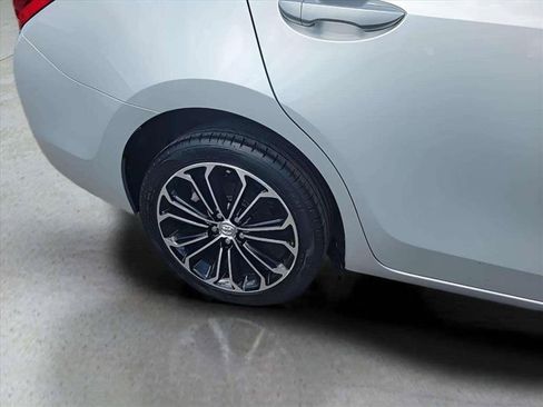 Used 2015 Toyota Corolla S FWD image 27