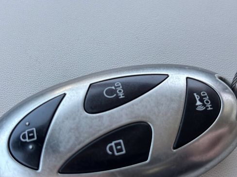 Used 2025 Hyundai Santa Fe SEL AWD/4WD image 27