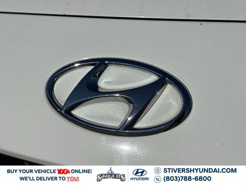 Certified 2022 Hyundai Kona SEL image 7