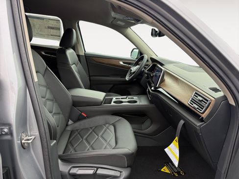 New 2026 Volkswagen Atlas SE AWD/4WD image 19