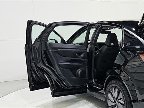 Certified 2024 Nissan Ariya AWD image 31