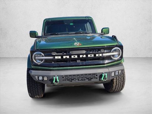 Used 2023 Ford Bronco Outer Banks image 2