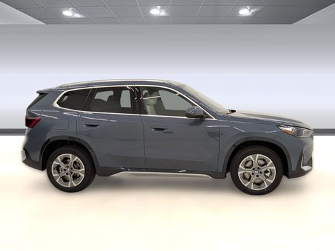 New 2026 BMW X1 xDrive28i w/ Convenience Package AWD/4WD image 8