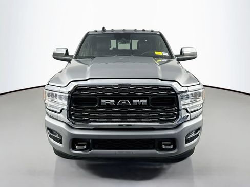 Used 2022 RAM 2500 Limited AWD/4WD image 2