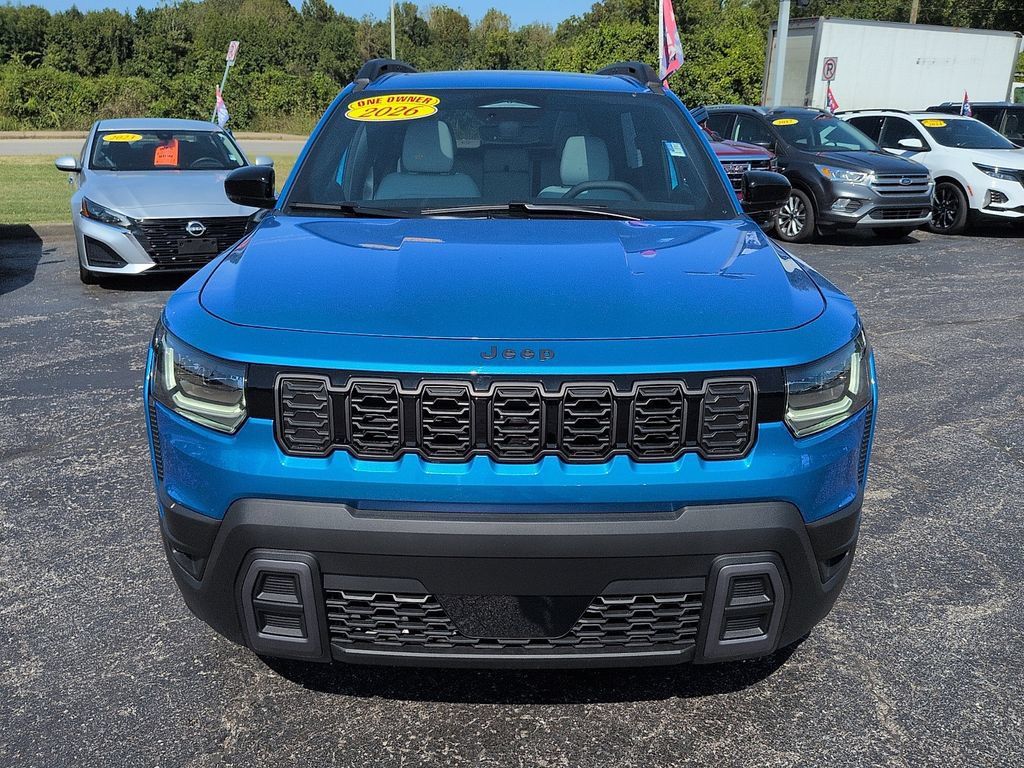 Used 2026 Jeep Cherokee Limited AWD/4WD image 3