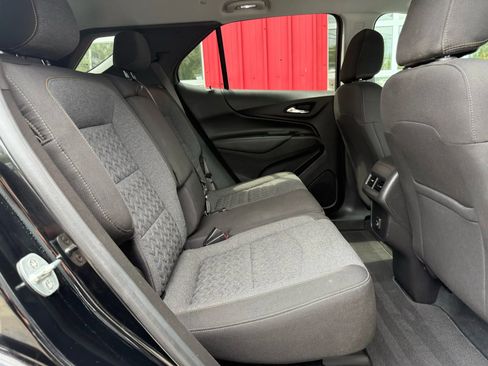 Used 2022 Chevrolet Equinox LT image 11