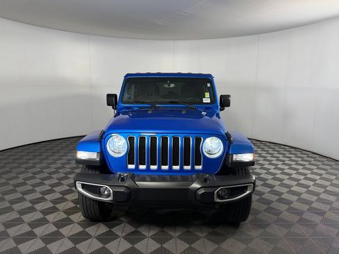 Used 2022 Jeep Wrangler Unlimited Sahara AWD/4WD image 5