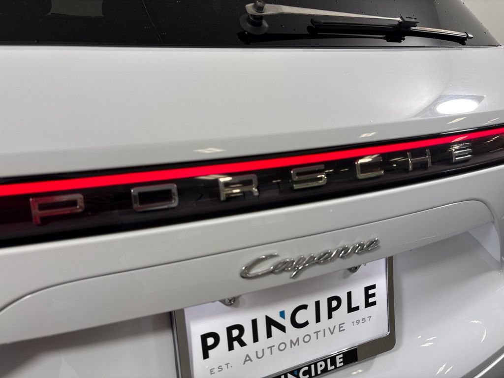Used 2019 Porsche Cayenne AWD/4WD image 10