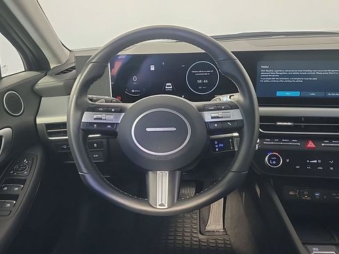 Used 2025 Hyundai Sonata SEL FWD image 19