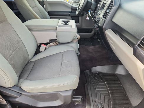 Used 2016 Ford F150 XL w/ Equipment Group 101A Mid AWD/4WD image 23
