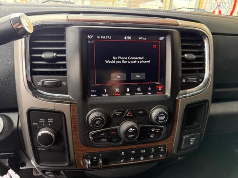 Used 2018 RAM 2500 Laramie w/ Convenience Group image 14