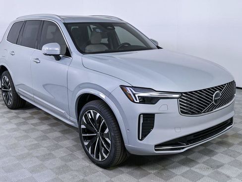 Used 2026 Volvo XC90 B6 Plus w/ Protection Package Premier AWD/4WD image 27
