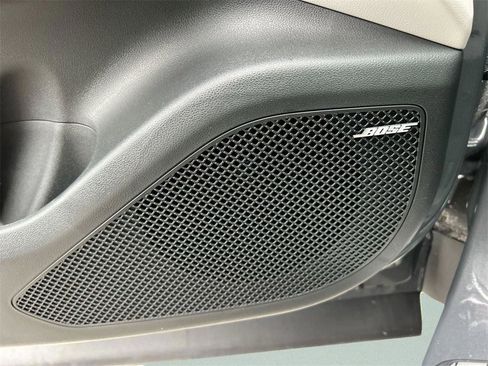 New 2026 Hyundai Tucson Limited image 24