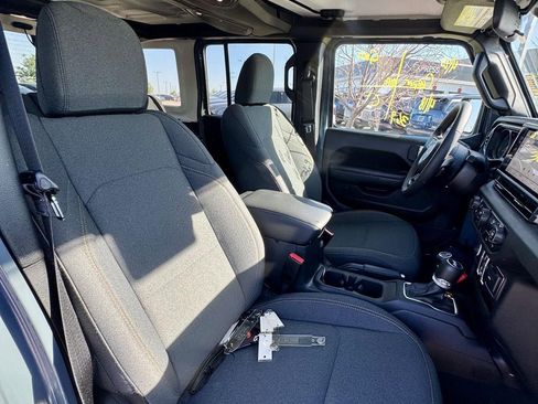 Used 2024 Jeep Wrangler Sport S image 14