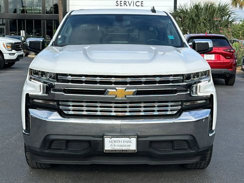 Used 2021 Chevrolet Silverado 1500 LT w/ Convenience Package II RWD image 3