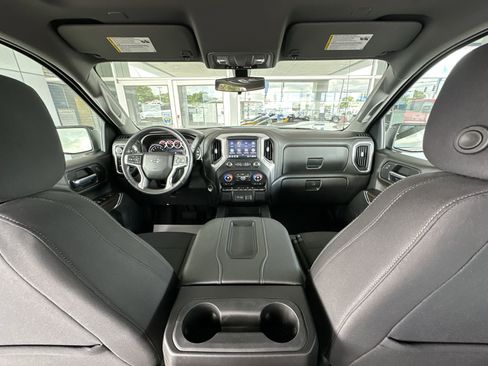 Certified 2022 Chevrolet Silverado 1500 RST AWD/4WD image 19