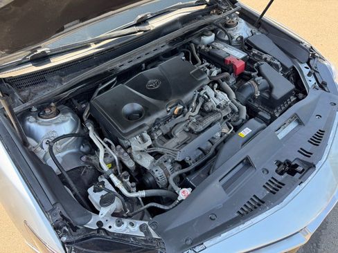 Used 2020 Toyota Camry SE FWD image 24