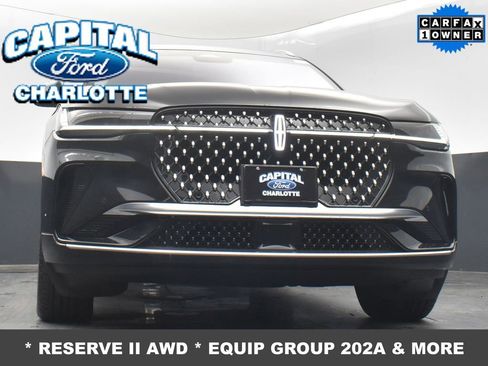 Used 2024 Lincoln Nautilus Reserve w/ Equipment Group 202A image 24