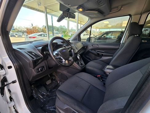 Used 2018 Ford Transit Connect XL image 10