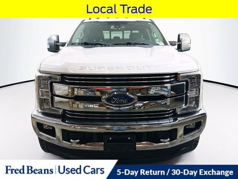 Used 2019 Ford F250 Lariat w/ Lariat Ultimate Package image 2