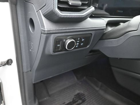 Used 2025 Ford Mustang GT Premium RWD image 19