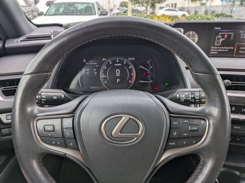 Used 2021 Lexus UX 200 w/ Premium Package FWD image 24