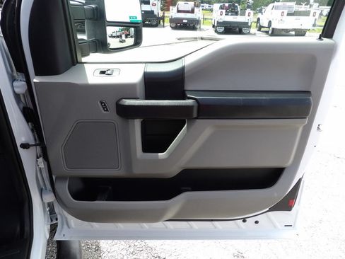Used 2019 Ford F250 XL w/ Power Equipment Group RWD image 37