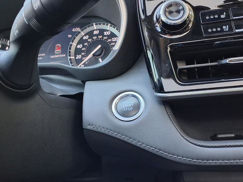 Used 2020 Toyota Highlander Platinum image 26