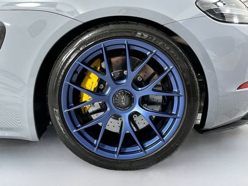 Certified 2024 Porsche 718 Boxster Spyder RS RWD image 27