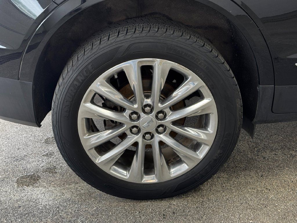 Used 2017 Cadillac XT5 Platinum AWD/4WD image 25