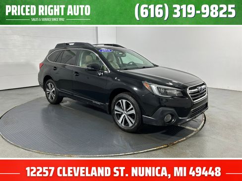 Used 2018 Subaru Outback 2.5i Limited image 1