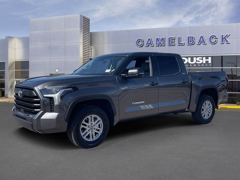 Used 2023 Toyota Tundra SR5 w/ SR5 Convenience Package AWD/4WD image 2