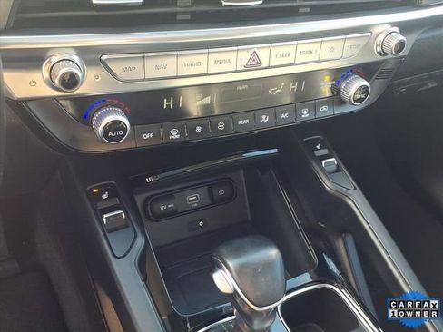 Used 2022 Kia Telluride S image 12